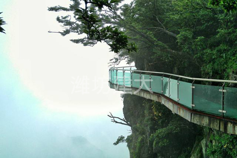 玻璃栈道